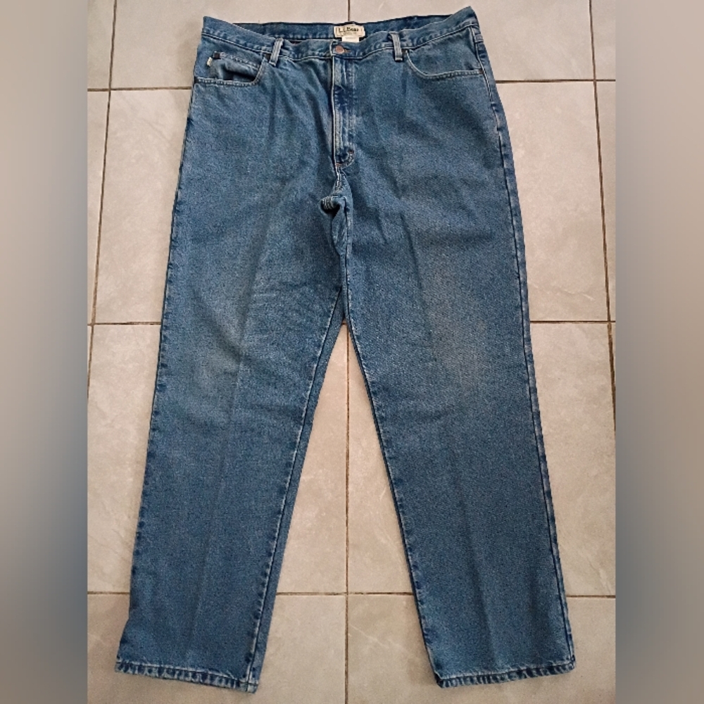L.L. Bean Men's Straight Blue Jeans